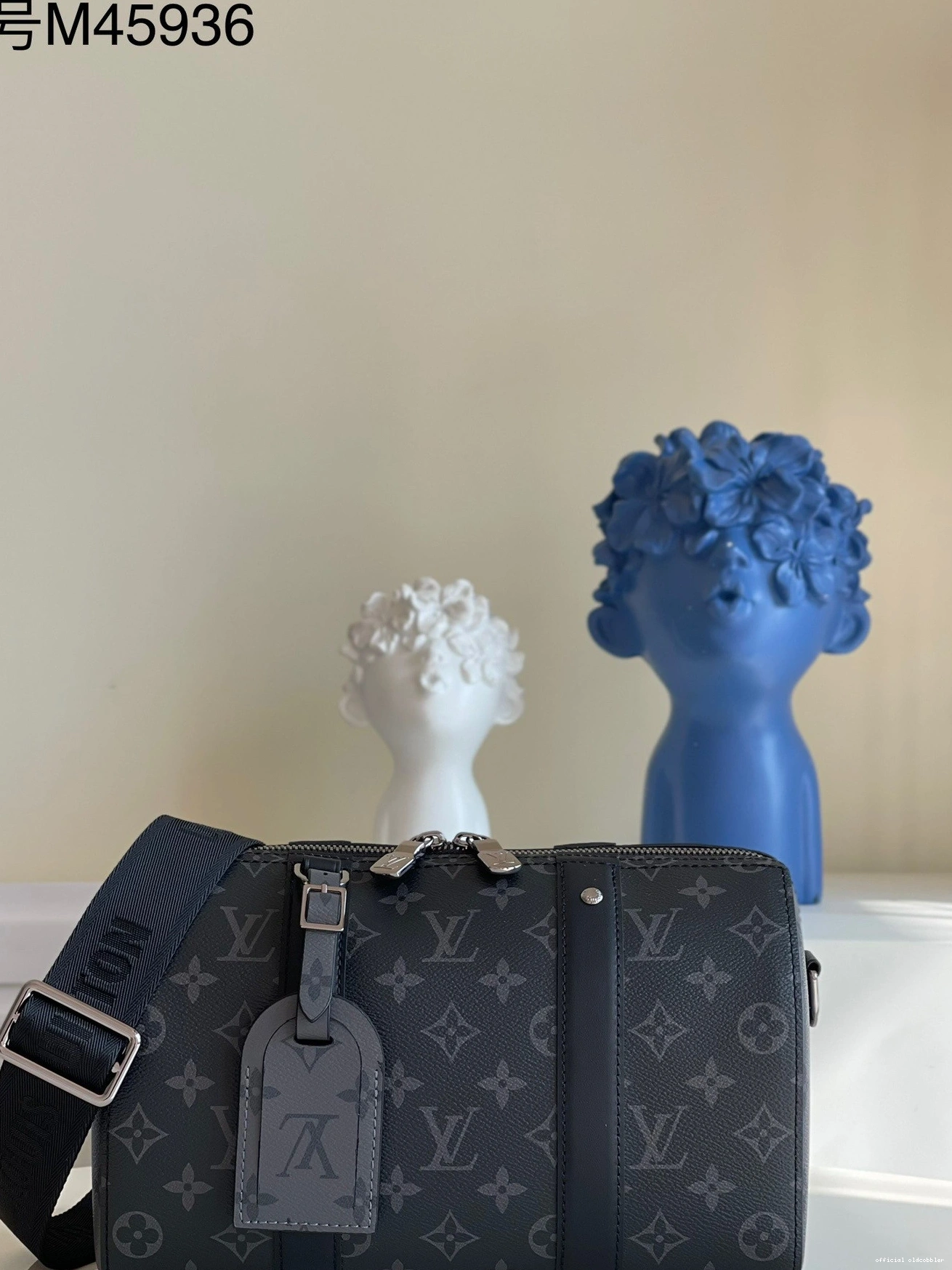 Louis Vuitton CITY KEEPALL 0813